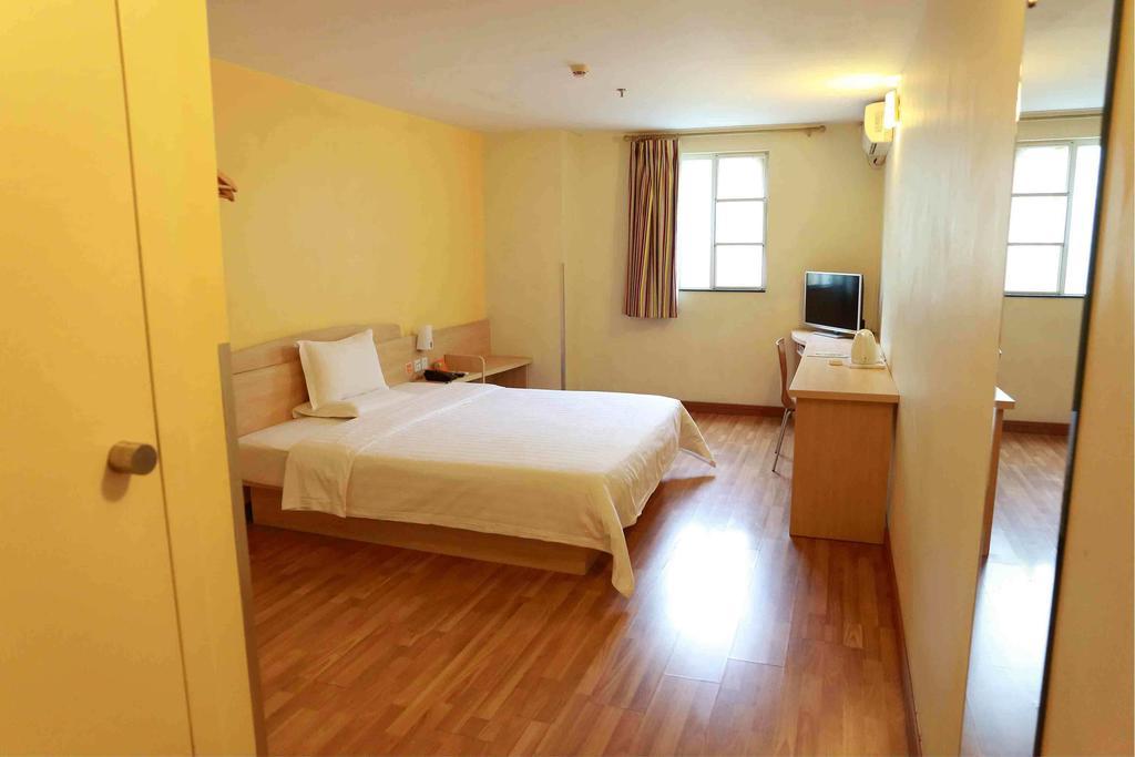 7Days Inn Huaihua West Bus Terminal Kamer foto